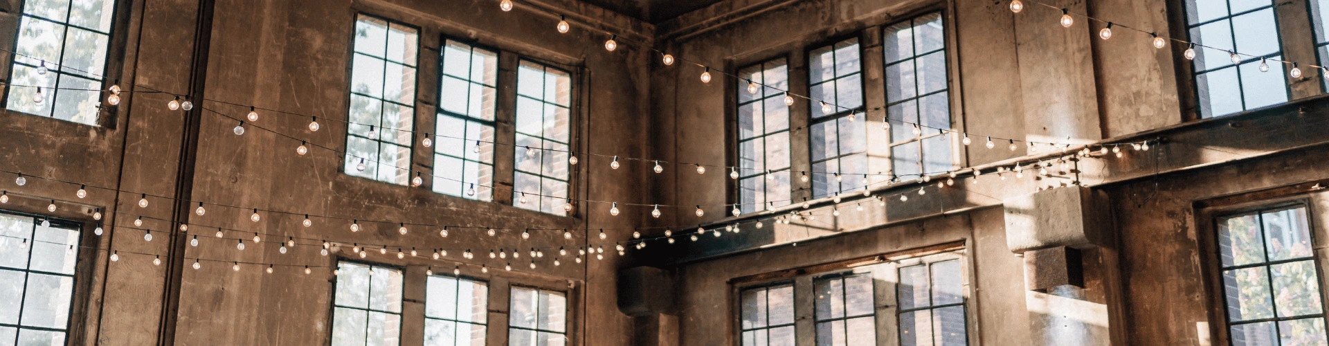 Industriecharme & Lichterketten in der Alten Maschinenhalle Solingen